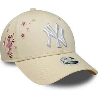 Beige verstellbare Curved Cap für Damen 9FORTY Floral Icon Side der New York Yankees MLB von New Era