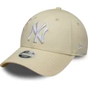 cepice-zaoblena-bezova-nastavitelny-9forty-floral-icon-side-new-york-yankees-mlb-new-era