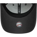 svart-justerbar-kurvad-keps-med-svart-logotyp-9forty-team-outline-fran-detroit-tigers-mlb-av-new-era