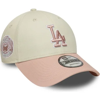 Čepice zaoblená béžová nastavitelný pásek rosa rosa 9FORTY World Series Patch Los Angeles Dodgers MLB New Era