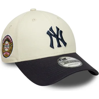 Čepice zaoblená béžová nastavitelný pásek 9FORTY World Series New York Yankees MLB New Era