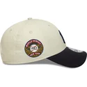 cap-zaoblena-beige-adjustable-strap-9forty-world-series-new-york-yankees-mlb-new-era