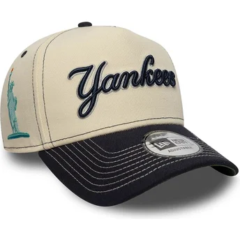 Gebogene beige und marineblaue Snapback-Kappe E Frame City Icon von New York Yankees MLB von New Era