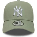 cepice-zaoblena-zelena-snapback-e-frame-league-essential-new-york-yankees-mlb-new-era