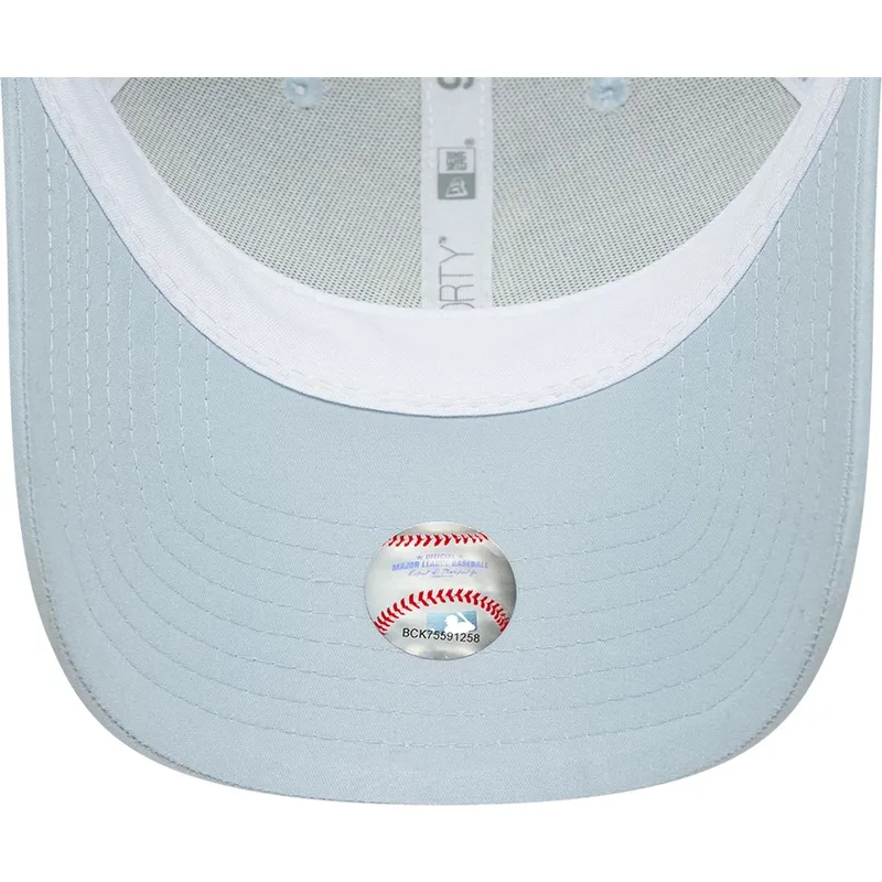 ljusbla-justerbar-trucker-keps-9forty-homefield-midi-fran-los-angeles-dodgers-mlb-av-new-era