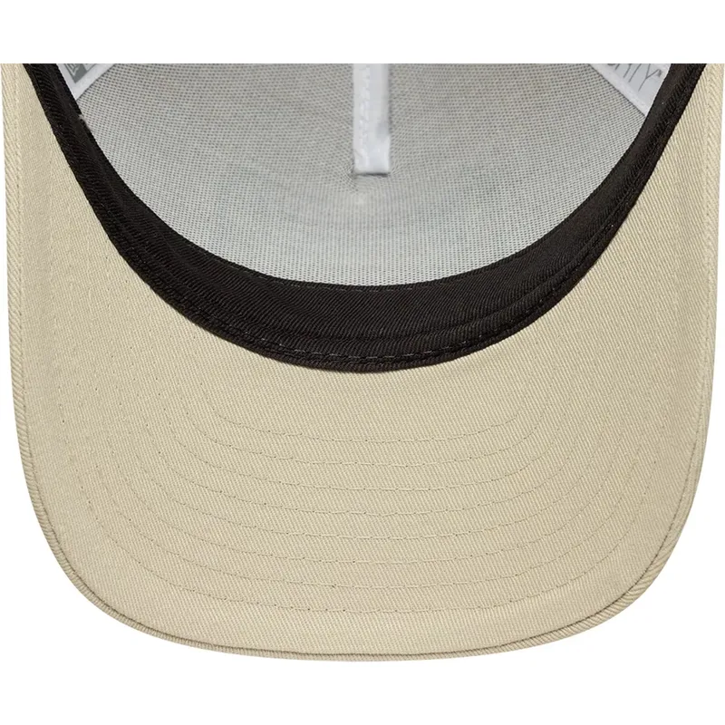 cepice-zaoblena-bezova-snapback-9forty-m-crown-a-frame-multi-patch-new-era cepice-zaoblena-bezova-snapback-9forty-m-crown-a-frame-multi-patch-new-era