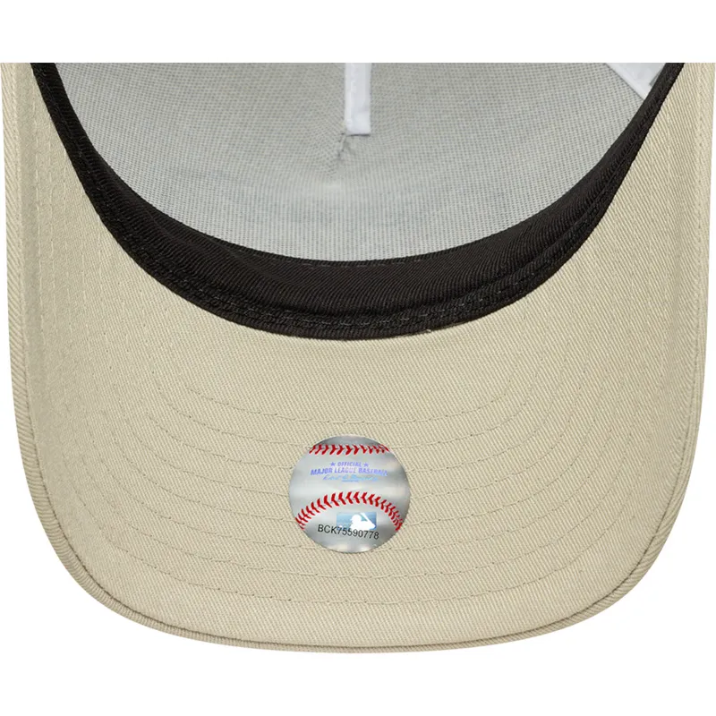cap-zaoblena-beige-snapback-9forty-m-crown-a-frame-new-york-yankees-mlb-new-era cap-zaoblena-beige-snapback-9forty-m-crown-a-frame-new-york-yankees-mlb-new-era