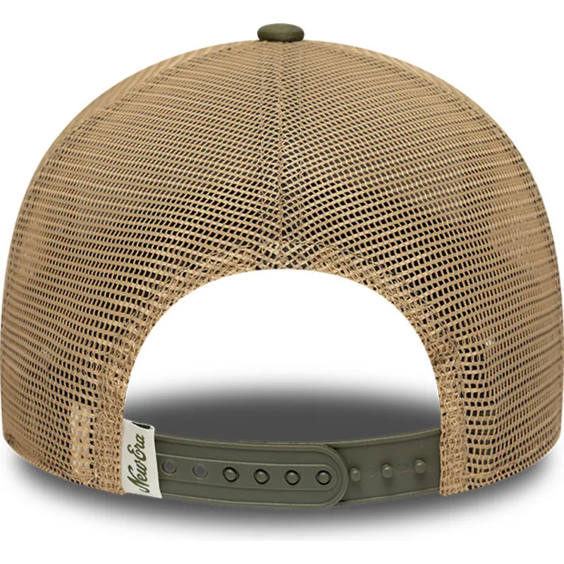 cap-zaoblena-beige-snapback-9forty-m-crown-new-era
