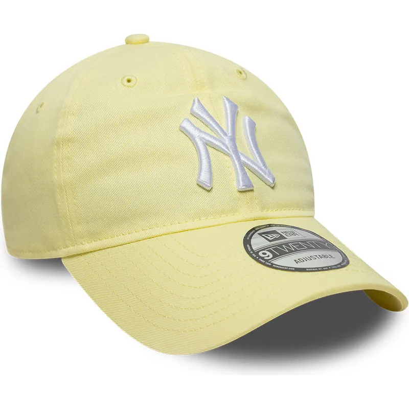 gelbe-helle-gebogene-verstellbare-kappe-9twenty-league-essential-von-new-york-yankees-mlb-von-new-era