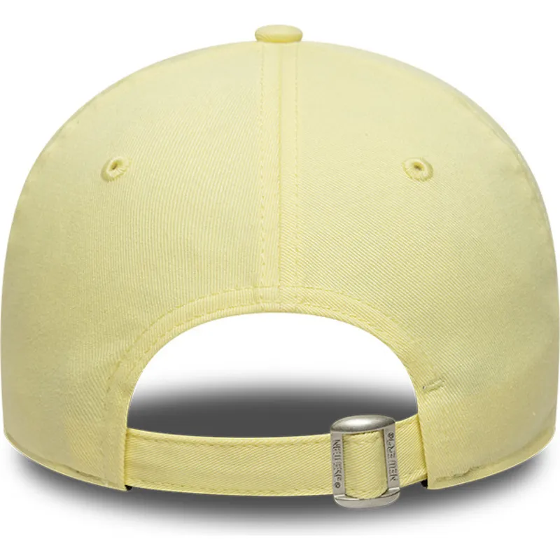 cepice-zaoblena-zluta-nastavitelny-9twenty-league-essential-new-york-yankees-mlb-new-era