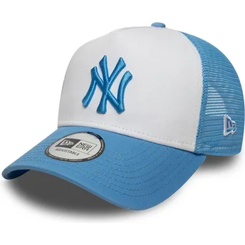 Blå och vit trucker-keps med blå logo A Frame League Essential från New York Yankees MLB av New Era