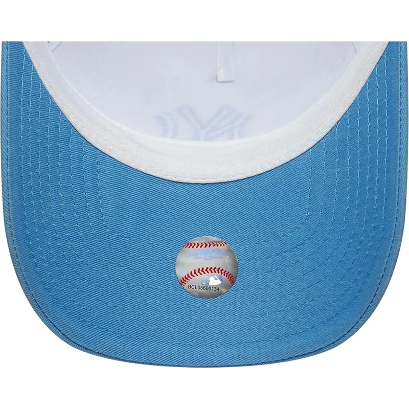 bla-och-vit-trucker-keps-med-bla-logo-a-frame-league-essential-fran-new-york-yankees-mlb-av-new-era