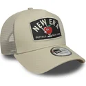 cepice-zaoblena-bezova-snapback-a-frame-summer-patch-new-era