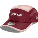 cepice-zaoblena-5-panelova-cervena-nastavitelny-pasek-runner-colour-block-new-era