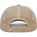 gorra-trucker-beige-union-workwear-the-trucker-de-homenage