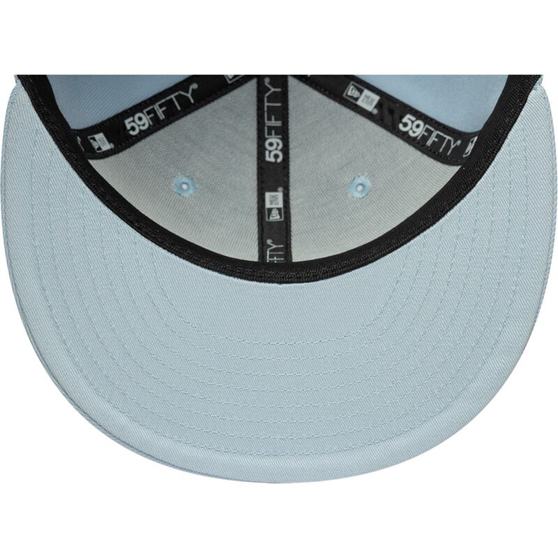 cepice-rovna-modra-prilehava-59fifty-league-essential-new-york-yankees-mlb-new-era