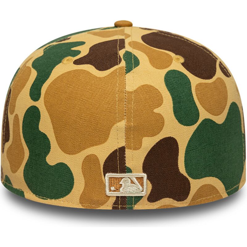 platt-keps-kamouflage-justerad-med-beige-logotyp-59fifty-camo-new-york-yankees-mlb-fran-new-era