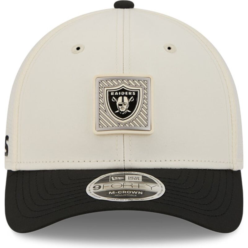 cepice-zaoblena-bezova-snapback-9forty-m-crown-training-pack-2026-las-vegas-raiders-nfl-new-era