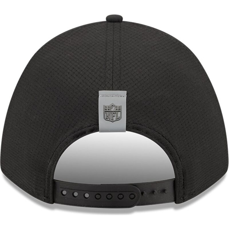 cepice-zaoblena-cerna-snapback-9forty-m-crown-training-pack-2026-las-vegas-raiders-nfl-new-era
