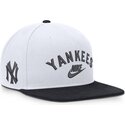 nike-flat-brim-cooperstown-dri-fit-pro-structured-square-bill-white-and-navy-blue-snapback-cap