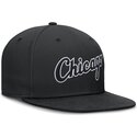 cepice-rovna-cerna-prilehavy-dri-fit-true-structured-round-bill-chicago-white-sox-mlb-nike