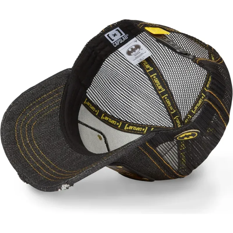 cap-zaoblena-black-snapback-batman-dc-comics-capslab