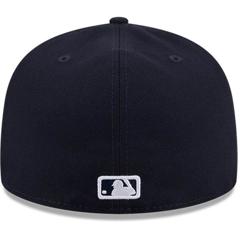 cepice-rovna-namornicka-modra-prilehava-59fifty-hall-of-fame-new-york-yankees-mlb-new-era