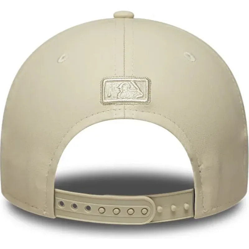 cepice-zaoblena-bezova-snapback-9forty-m-crown-pu-diamante-los-angeles-dodgers-mlb-new-era