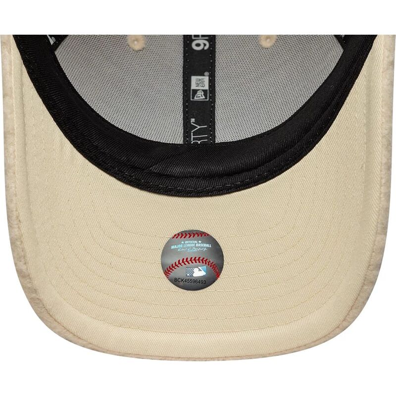 cepice-zaoblena-bezova-snapback-9forty-m-crown-winter-borg-los-angeles-dodgers-mlb-new-era