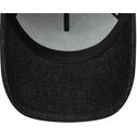cepice-zaoblena-cerna-snapback-a-frame-patch-denim-new-era