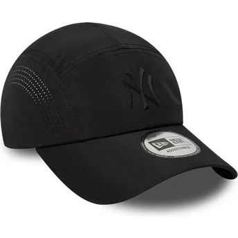 Čepice zaoblená černá snapback Runner Tech Midi New York Yankees MLB New Era