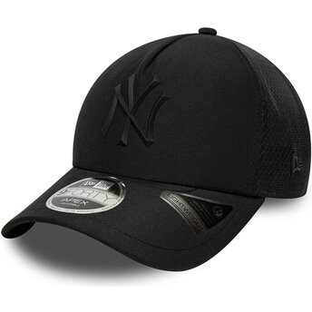 Čepice zaoblená černá snapback 9FORTY APEX Sporty New York Yankees MLB New Era