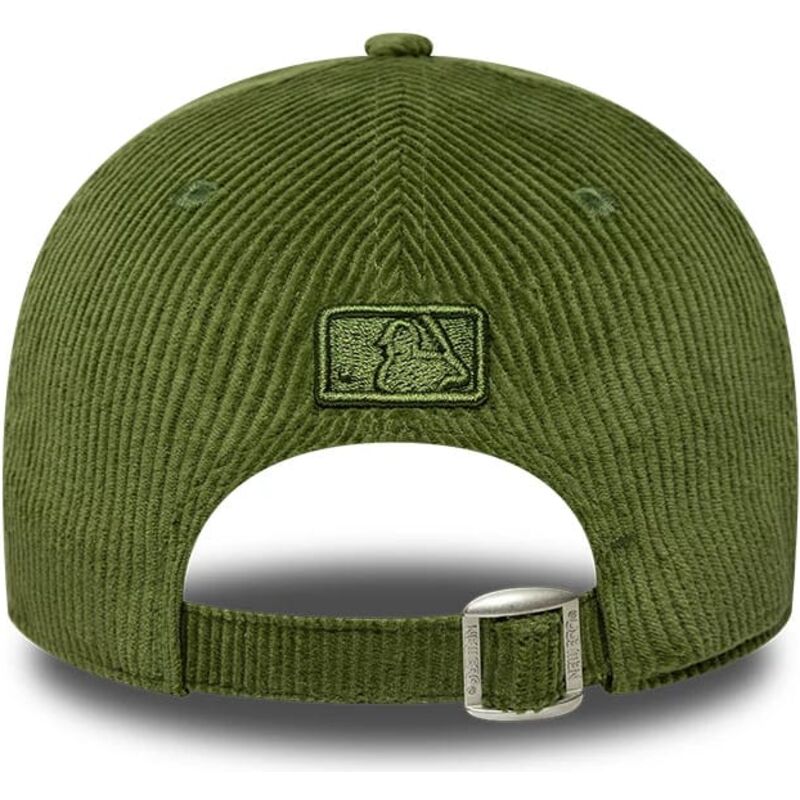 cepice-zaoblena-zelena-nastavitelny-9forty-m-crown-cord-new-york-yankees-mlb-new-era cepice-zaoblena-zelena-nastavitelny-9forty-m-crown-cord-new-york-yankees-mlb-new-era