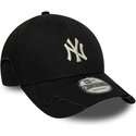 cepice-zaoblena-cerna-nastavitelny-9forty-stitched-new-york-yankees-mlb-new-era