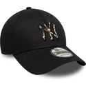 cepice-zaoblena-cerna-nastavitelny-9forty-faux-pony-infill-new-york-yankees-mlb-new-era