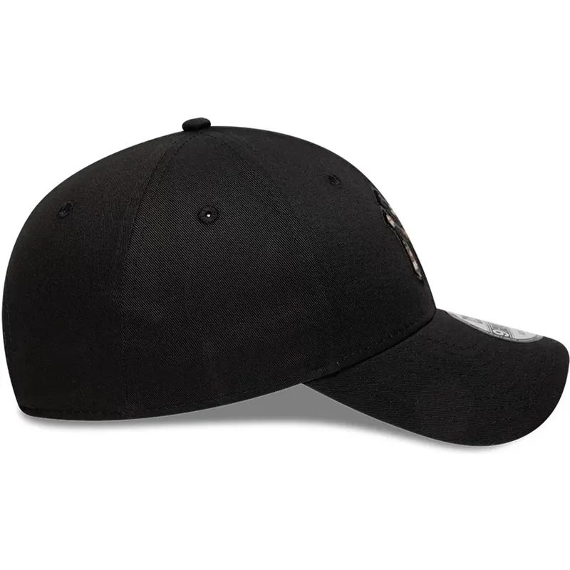 cepice-zaoblena-cerna-nastavitelny-9forty-faux-pony-infill-new-york-yankees-mlb-new-era cepice-zaoblena-cerna-nastavitelny-9forty-faux-pony-infill-new-york-yankees-mlb-new-era