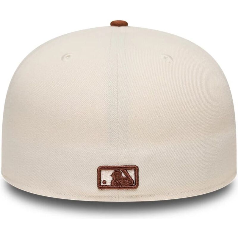 cepice-rovna-hneda-prilehava-59fifty-league-essential-new-york-yankees-mlb-new-era