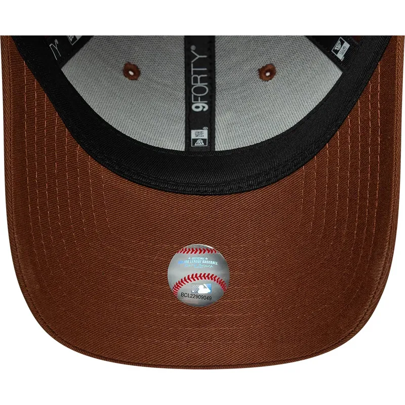 cepice-zaoblena-hneda-nastavitelny-9forty-league-essential-midi-los-angeles-dodgers-mlb-new-era