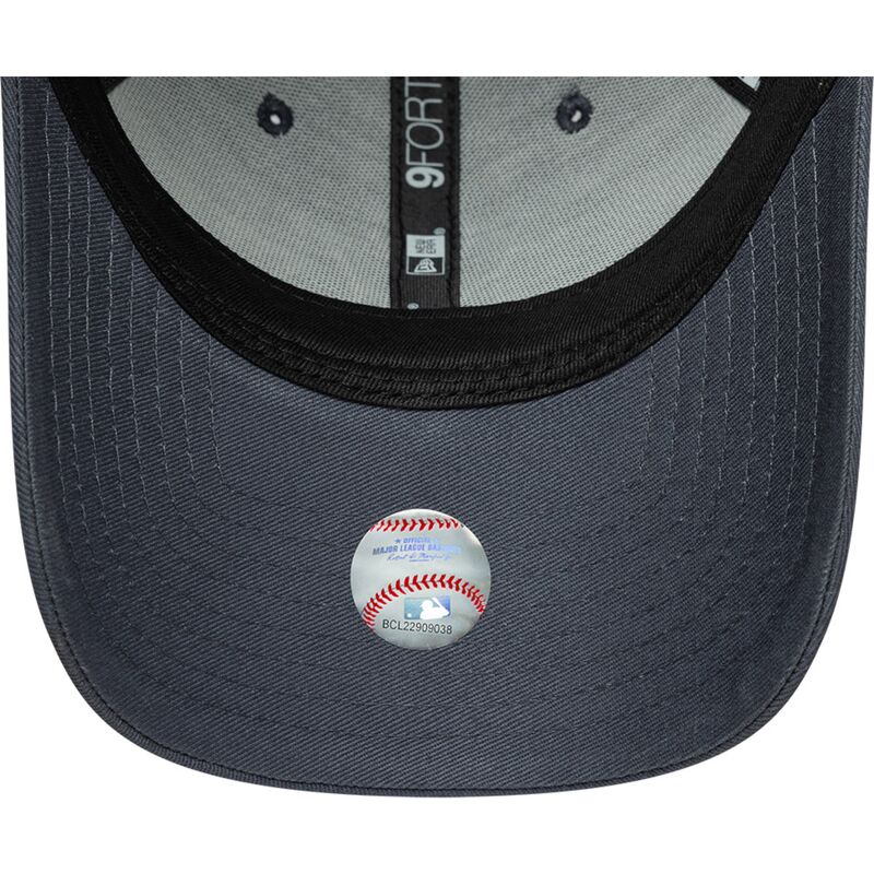cepice-zaoblena-seda-nastavitelny-9forty-league-essential-new-york-yankees-mlb-new-era