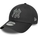 cepice-zaoblena-seda-nastavitelny-9forty-metallic-outline-new-york-yankees-mlb-new-era