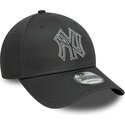 cepice-zaoblena-seda-nastavitelny-9forty-metallic-outline-new-york-yankees-mlb-new-era
