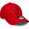 cepice-zaoblena-cervena-nastavitelny-9forty-outline-chicago-bulls-nba-new-era