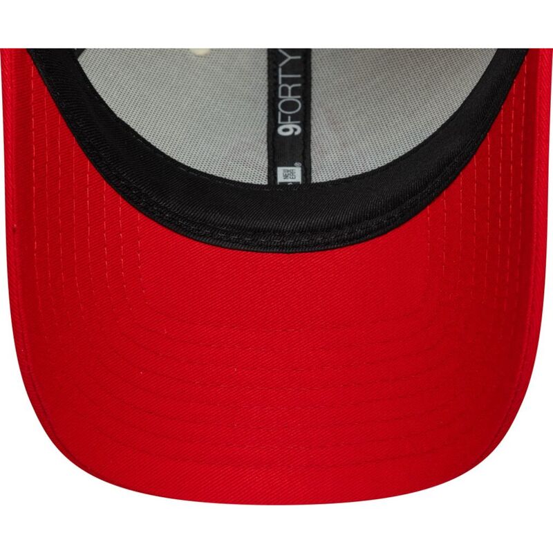 cepice-zaoblena-cervena-nastavitelny-9forty-contrast-visor-vespa-piaggio-new-era cepice-zaoblena-cervena-nastavitelny-9forty-contrast-visor-vespa-piaggio-new-era