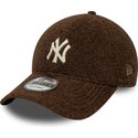 cepice-zaoblena-hneda-snapback-9forty-winter-borg-new-york-yankees-mlb-new-era