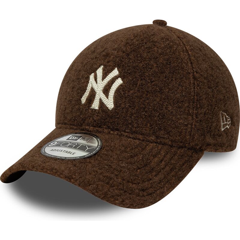 cepice-zaoblena-hneda-snapback-9forty-winter-borg-new-york-yankees-mlb-new-era