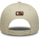 cepice-zaoblena-bezova-snapback-9forty-m-crown-new-york-yankees-mlb-new-era
