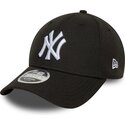 cepice-zaoblena-cerna-snapback-9forty-m-crown-new-york-yankees-mlb-new-era