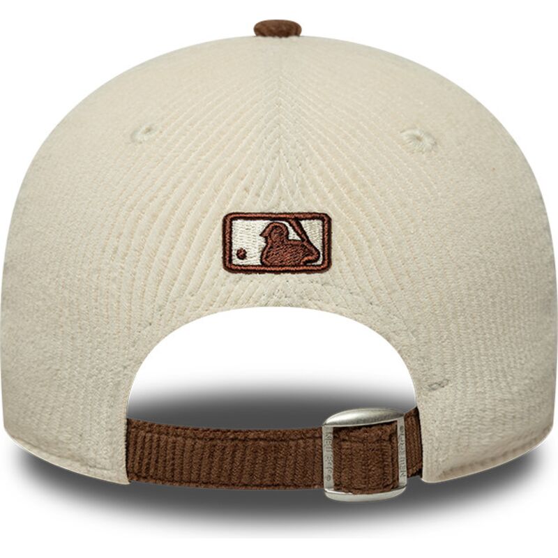 cepice-zaoblena-hneda-nastavitelny-9forty-m-crown-cord-new-york-yankees-mlb-new-era
