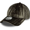 cepice-zaoblena-zelena-nastavitelny-9twenty-velour-new-york-yankees-mlb-new-era