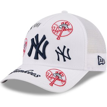Čepice zaoblená bílá snapback 9FORTY M-Crown A Frame All Over New York Yankees MLB New Era